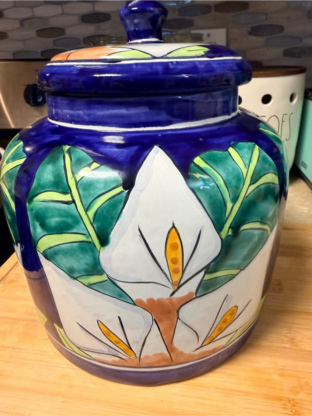 Hand-Painted Ceramic Water Dispenser in Blue and Green - Picture 8 of 10